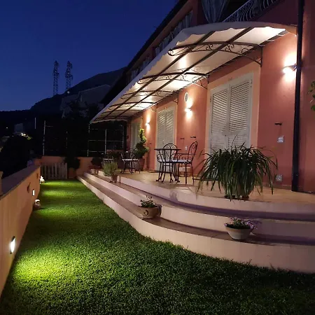 Bed and breakfast Nonnangela 4*