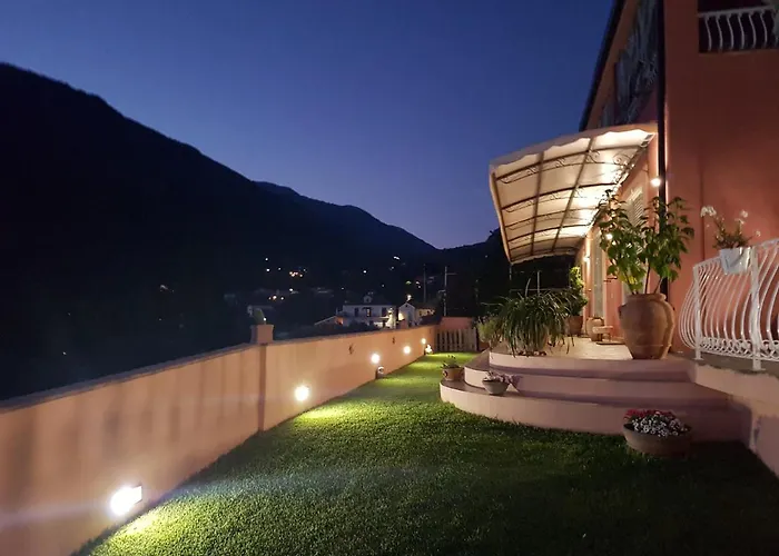 לינה וארוחת בוקר Nonnangela