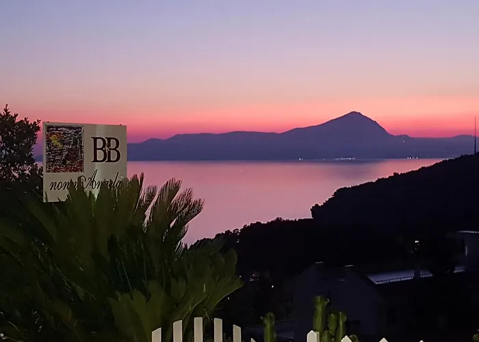 לינה וארוחת בוקר Nonnangela